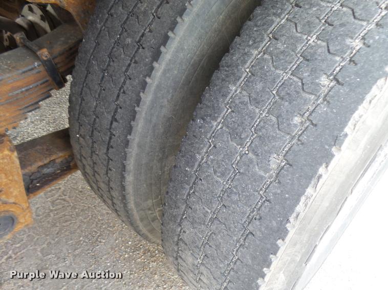 image for item L2673 1996 Ford LNT9000 flatbed truck