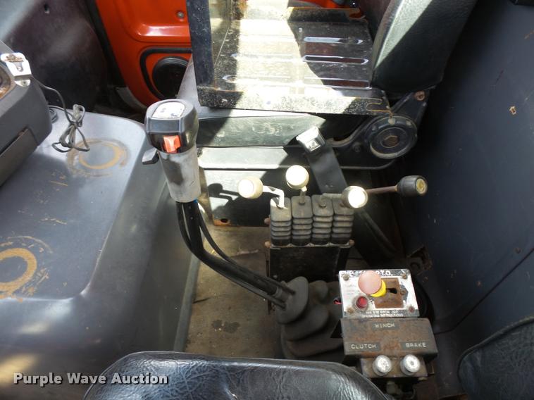 image for item L2674 1997 Ford LNT9000 flatbed truck