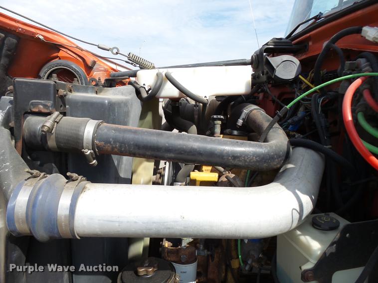 image for item L2674 1997 Ford LNT9000 flatbed truck