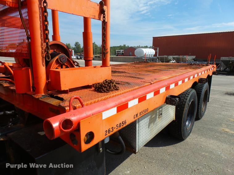 image for item L2674 1997 Ford LNT9000 flatbed truck