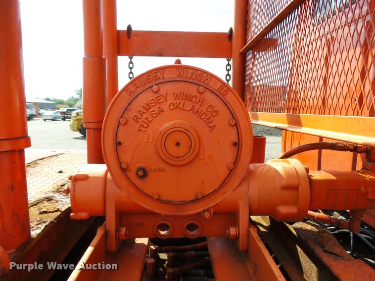 image for item L2674 1997 Ford LNT9000 flatbed truck