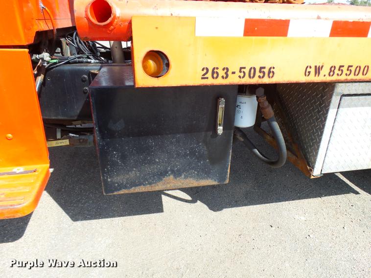 image for item L2674 1997 Ford LNT9000 flatbed truck