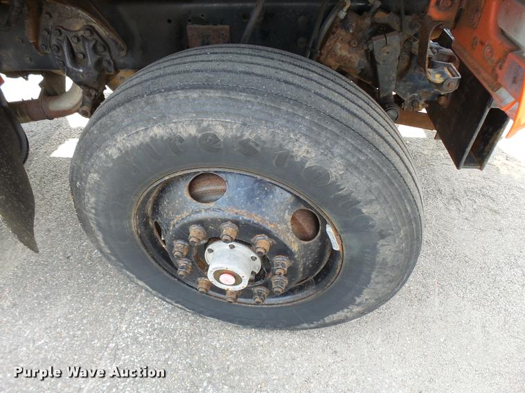 image for item L2674 1997 Ford LNT9000 flatbed truck