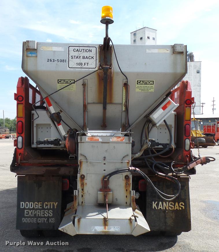 image for item L2675 2001 Sterling L7500 dump truck