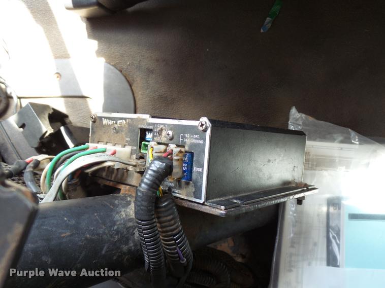 image for item L2675 2001 Sterling L7500 dump truck