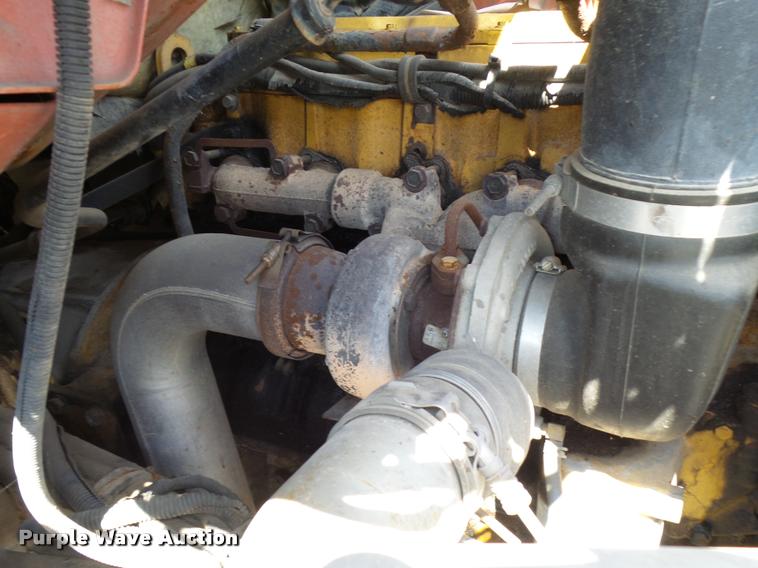 image for item L2675 2001 Sterling L7500 dump truck