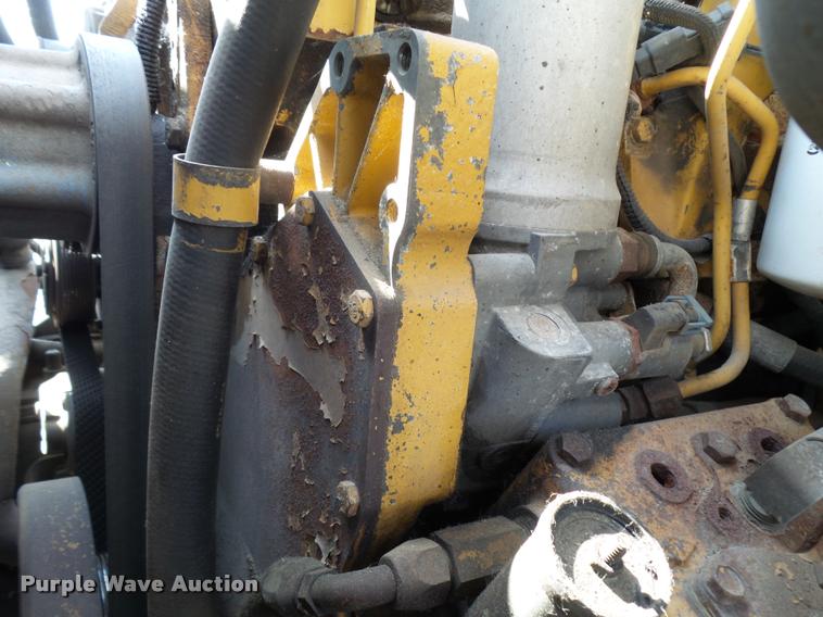 image for item L2675 2001 Sterling L7500 dump truck