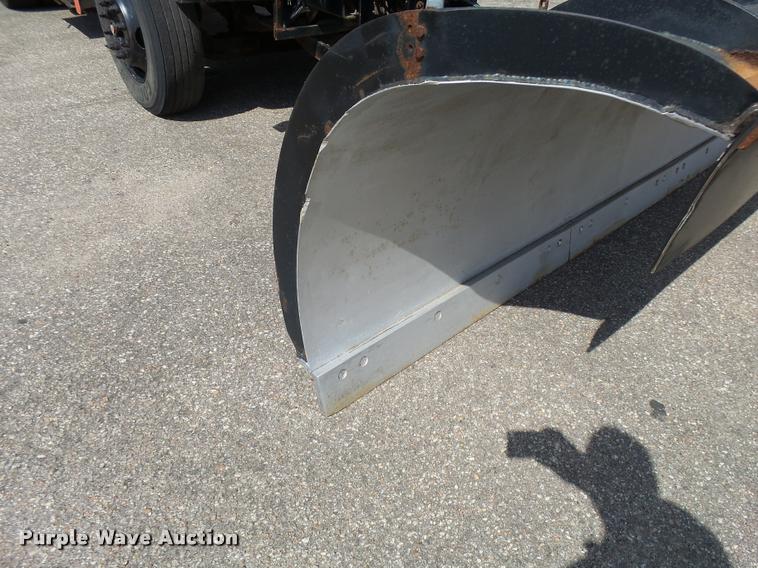 image for item L2675 2001 Sterling L7500 dump truck