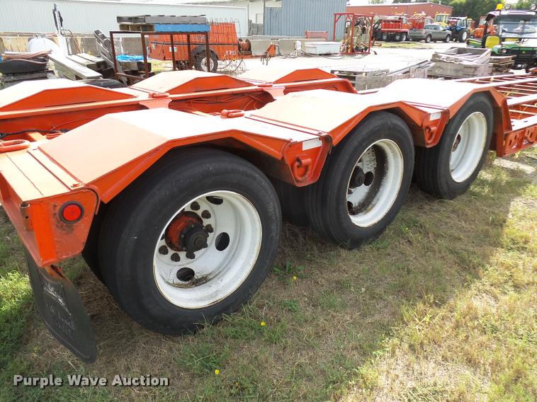 image for item L2676 1997 Landoll 327-48 lowboy equipment trailer