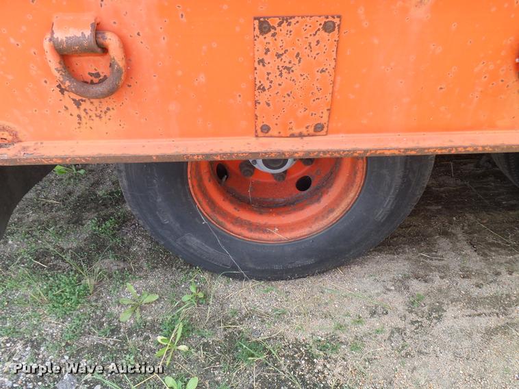 image for item L2677 1998 Landoll tilt deck equipment trailer