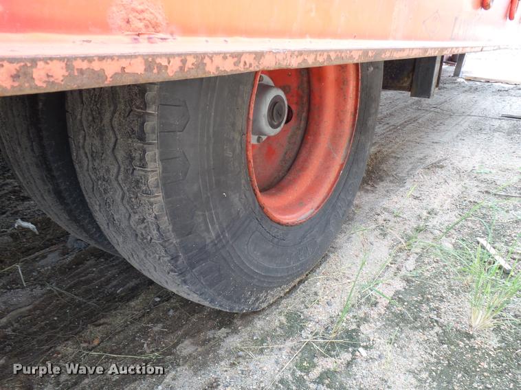 image for item L2677 1998 Landoll tilt deck equipment trailer