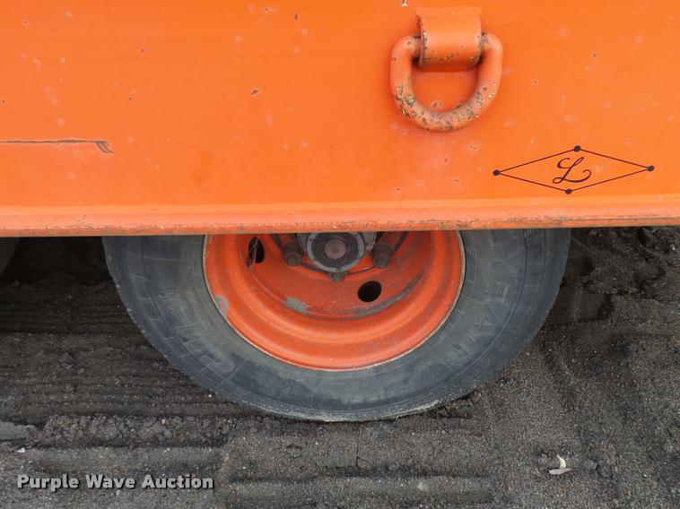 image for item L2678 1997 Landoll tilt deck equipment trailer