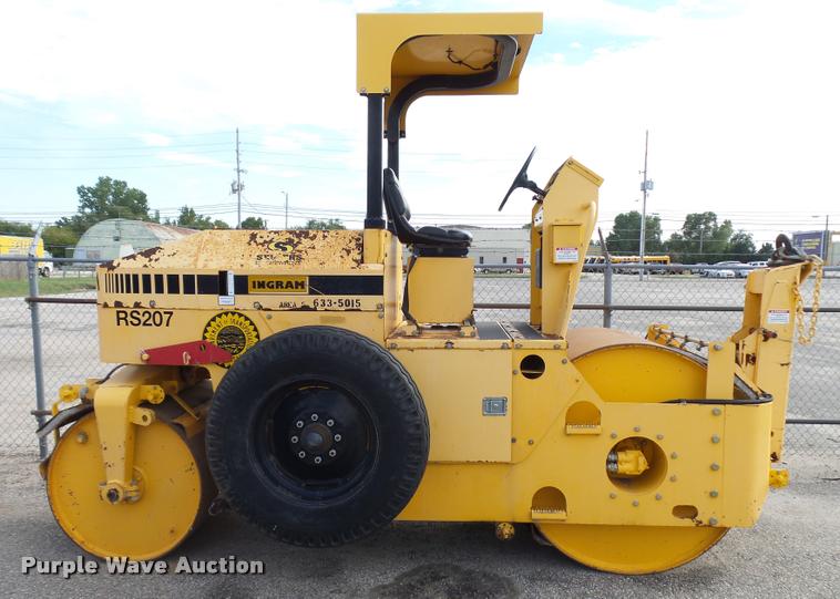 image for item L2679 Ingram RS707 double drum roller