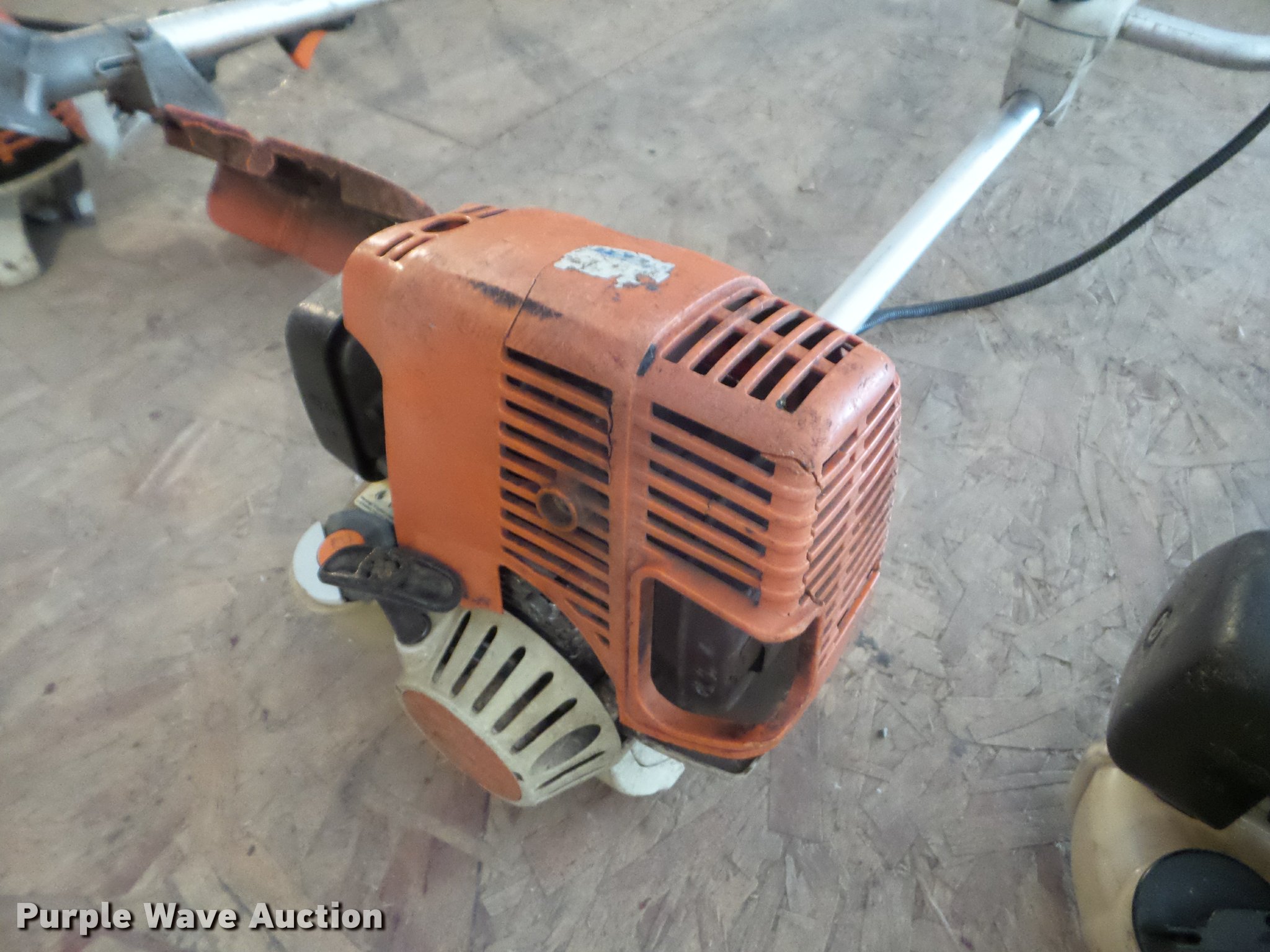 (7) Stihl string trimmers in Hutchinson, KS | Item AP9648 sold | Purple