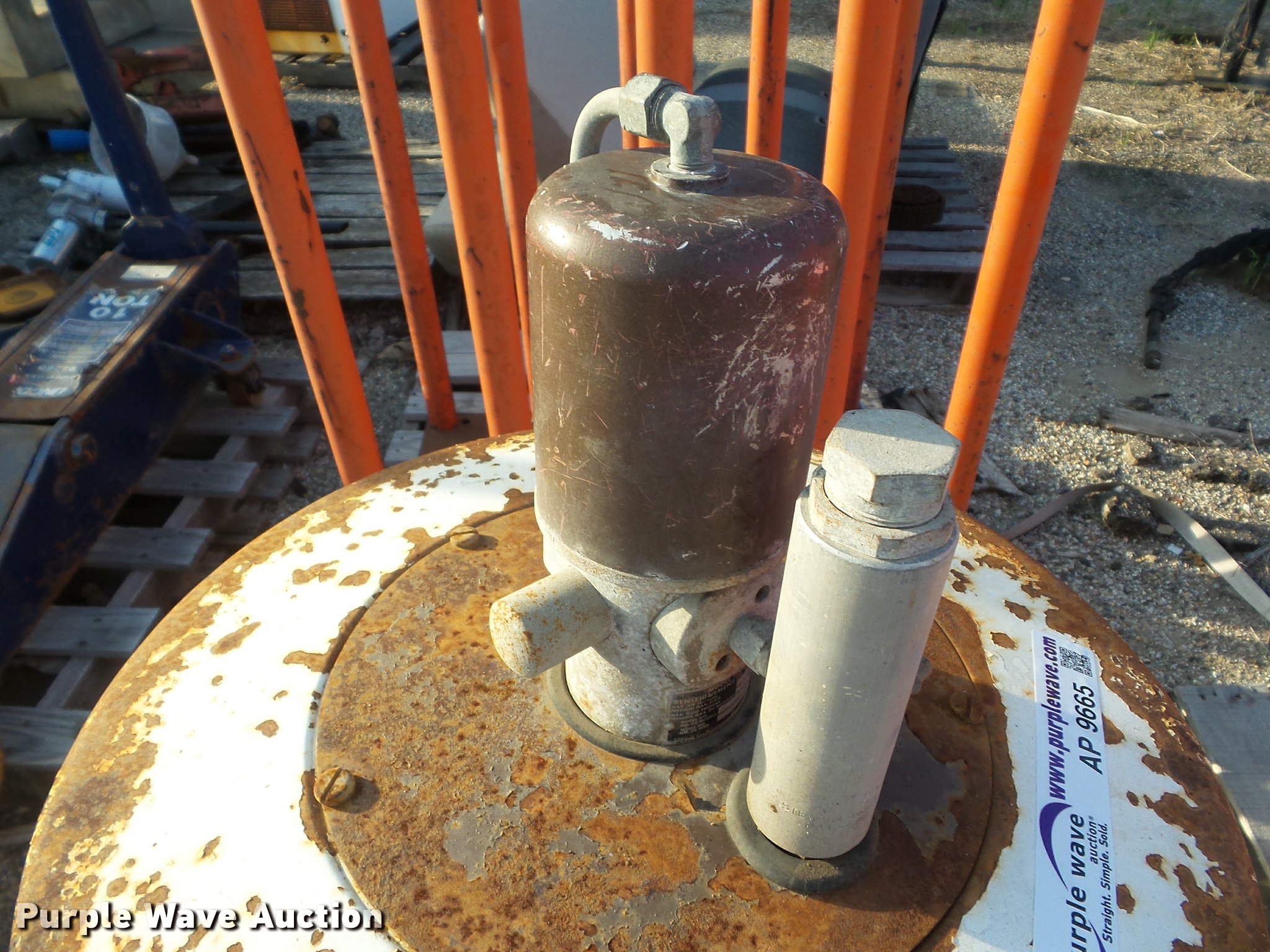 1948 Alemite C8502-4 chassis lubricator in Hutchinson, KS | Item AP9665 ...
