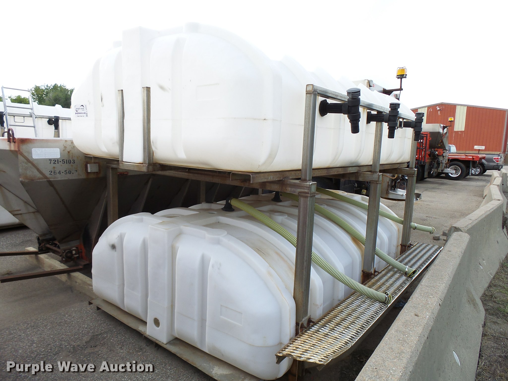 1999 Sprayer Specialties SB1400SS salt brine maker in Hutchinson, KS