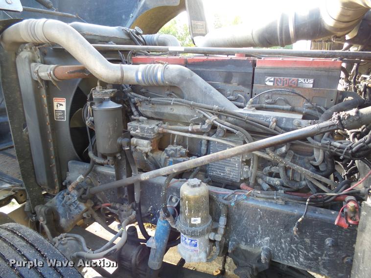 image for item AL9105 2001 Freightliner Classic XL Limited semi truck