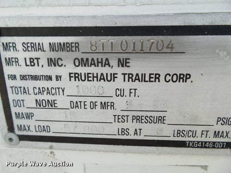 image for item BZ9857 1996 Fruehauf tank trailer
