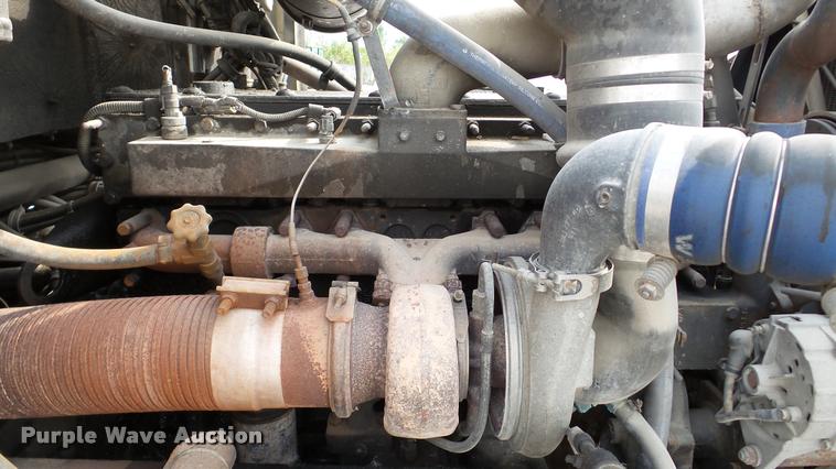 image for item DA2881 1997 Western Star 5964SS semi truck