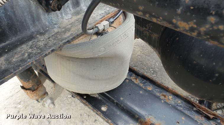 image for item DA2881 1997 Western Star 5964SS semi truck