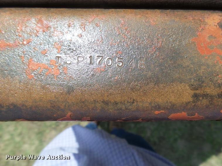 image for item DA4522 1977 Lufkin flatbed trailer