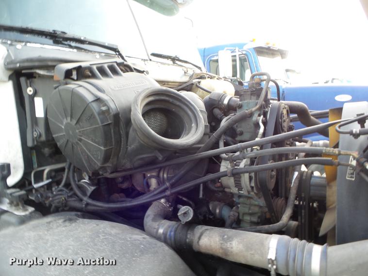 image for item DB3527 1999 Freightliner Century Class 120 semi truck