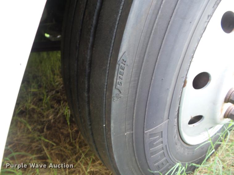 image for item DB3527 1999 Freightliner Century Class 120 semi truck