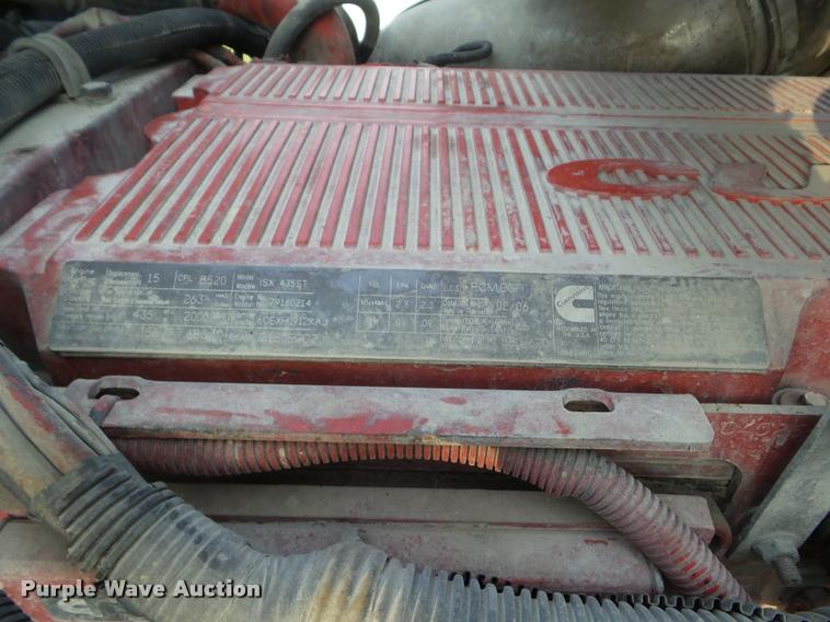 image for item DB3528 2007 International 9400i semi truck