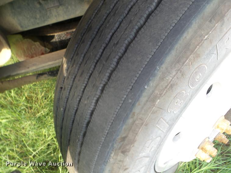 image for item DB3528 2007 International 9400i semi truck