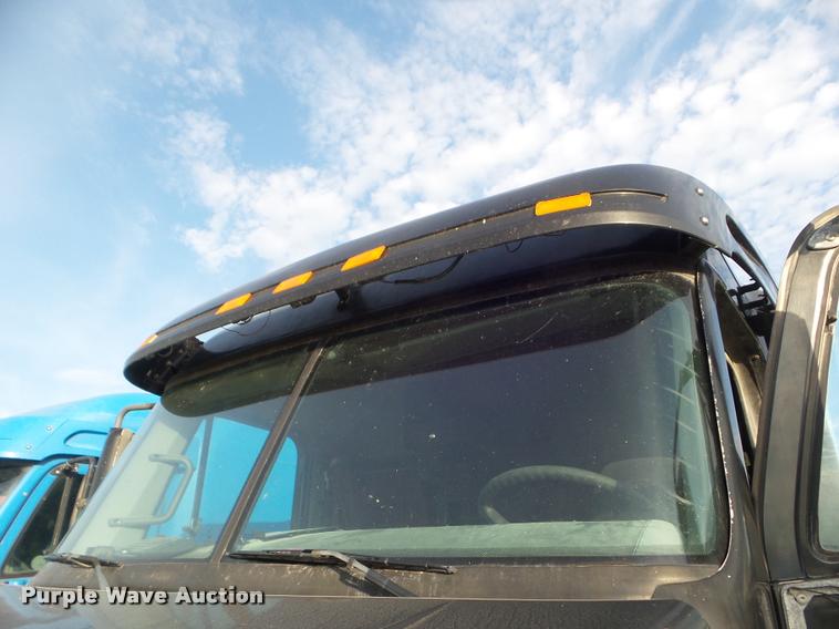 image for item DB3530 2003 Freightliner ST120 semi truck