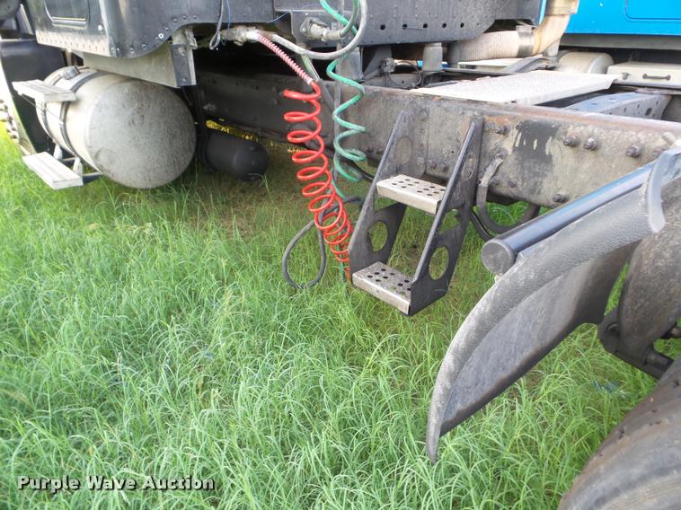 image for item DB3530 2003 Freightliner ST120 semi truck