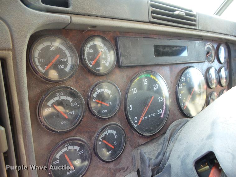 image for item DB3531 2006 Freightliner ST120 semi truck