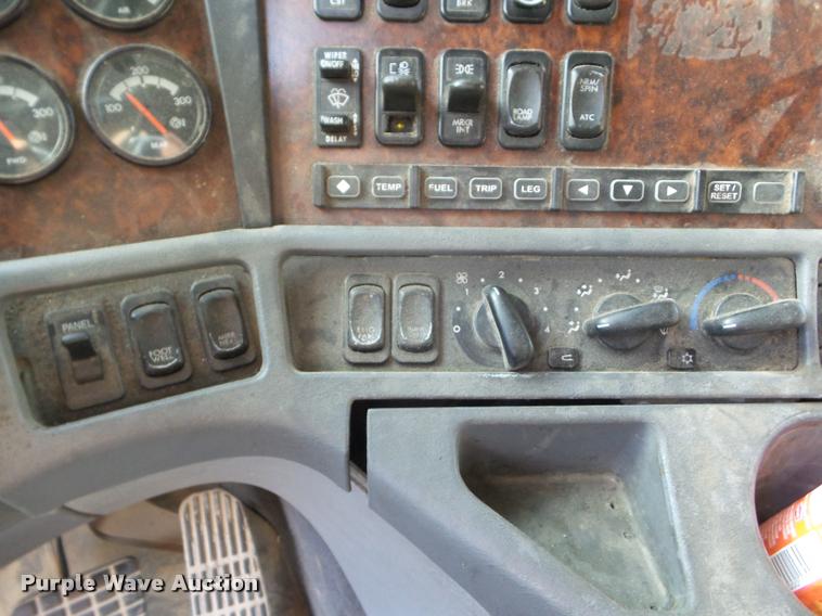 image for item DB3531 2006 Freightliner ST120 semi truck