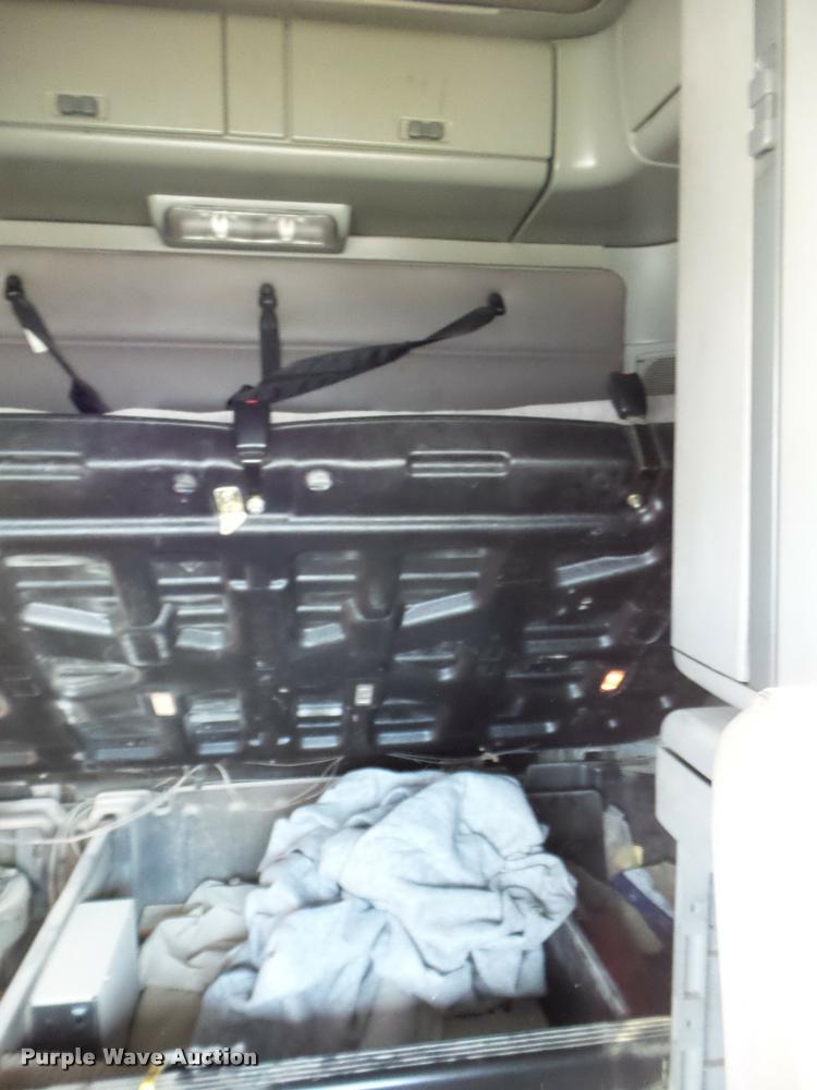 image for item DB3531 2006 Freightliner ST120 semi truck