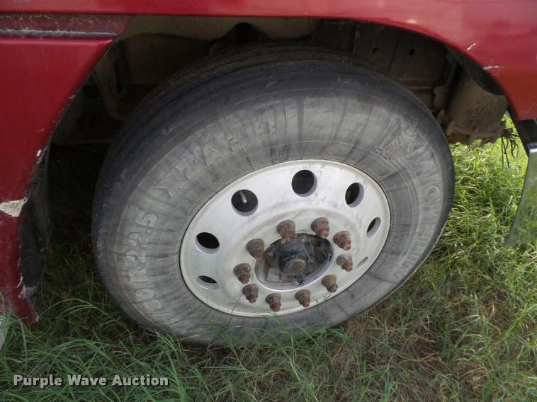 image for item DB3531 2006 Freightliner ST120 semi truck