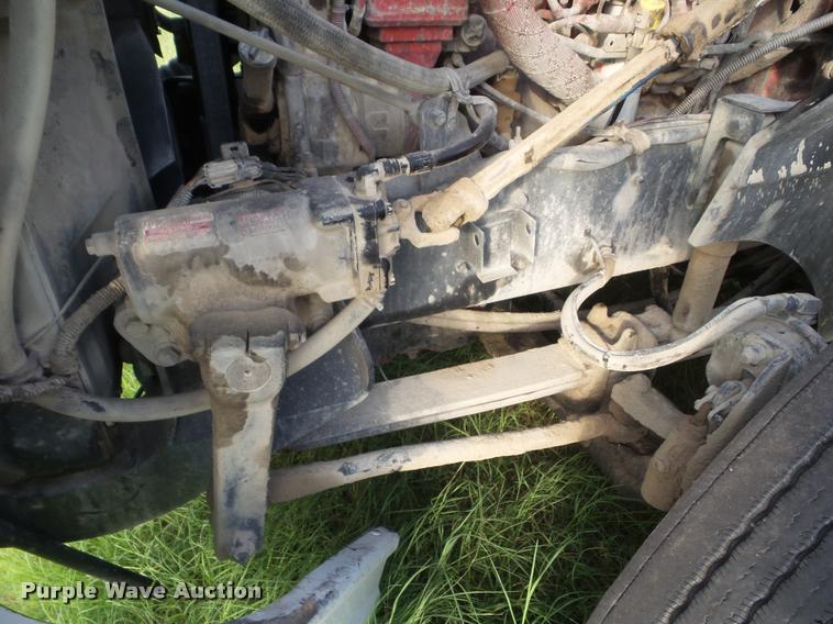 image for item DB3532 2007 International 9400i semi truck