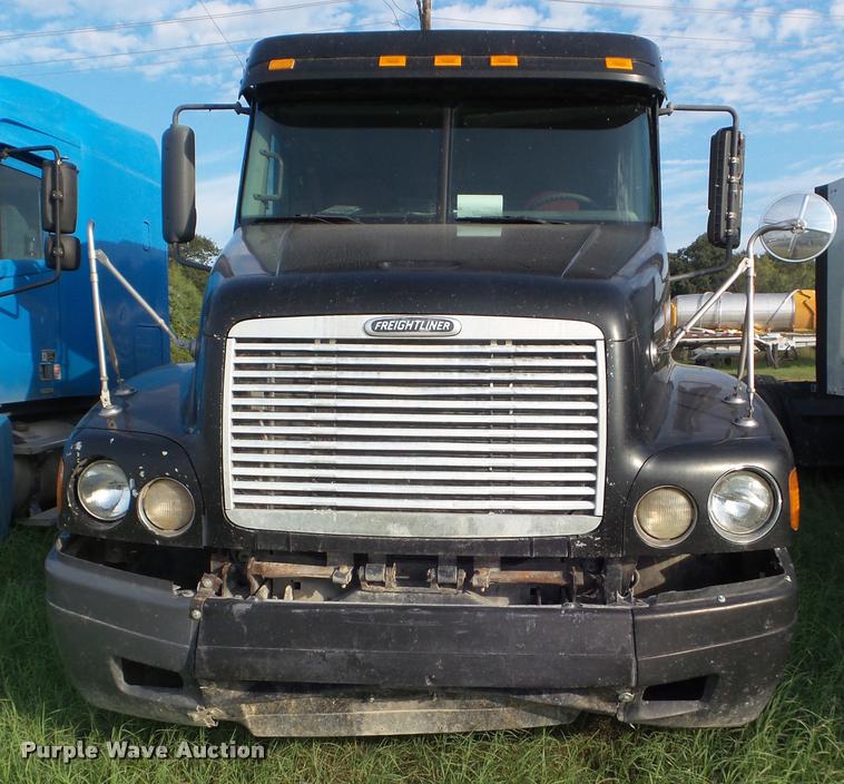 image for item DB3533 2003 Freightliner ST120 semi truck