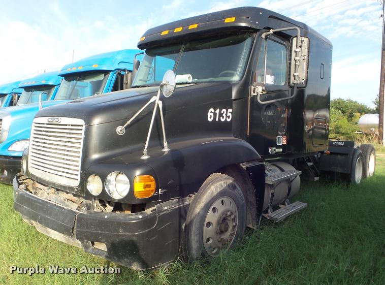 image for item DB3533 2003 Freightliner ST120 semi truck