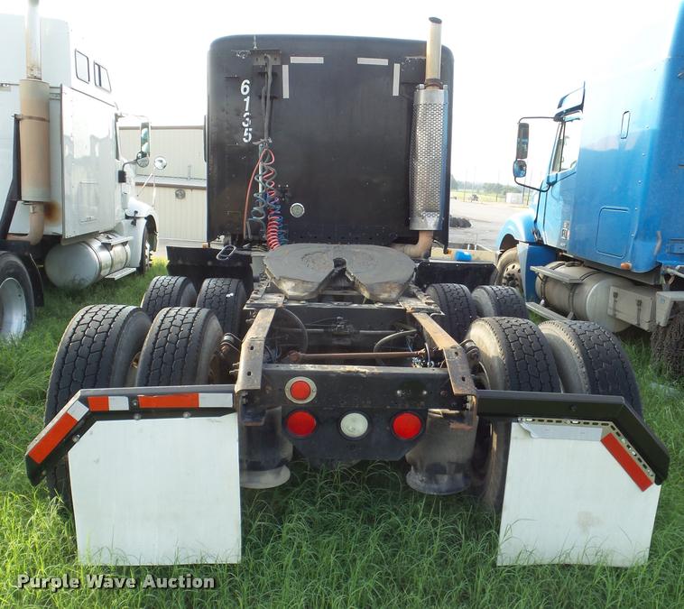 image for item DB3533 2003 Freightliner ST120 semi truck