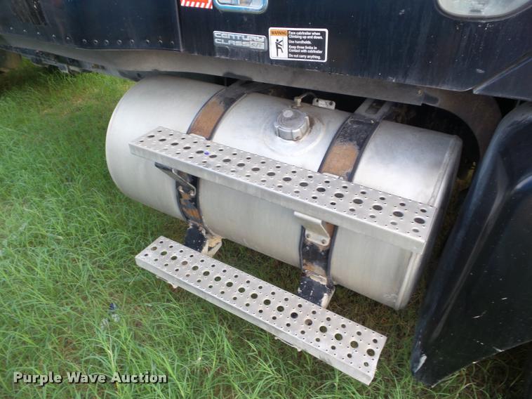 image for item DB3533 2003 Freightliner ST120 semi truck