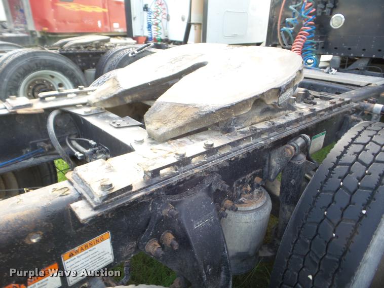 image for item DB3533 2003 Freightliner ST120 semi truck