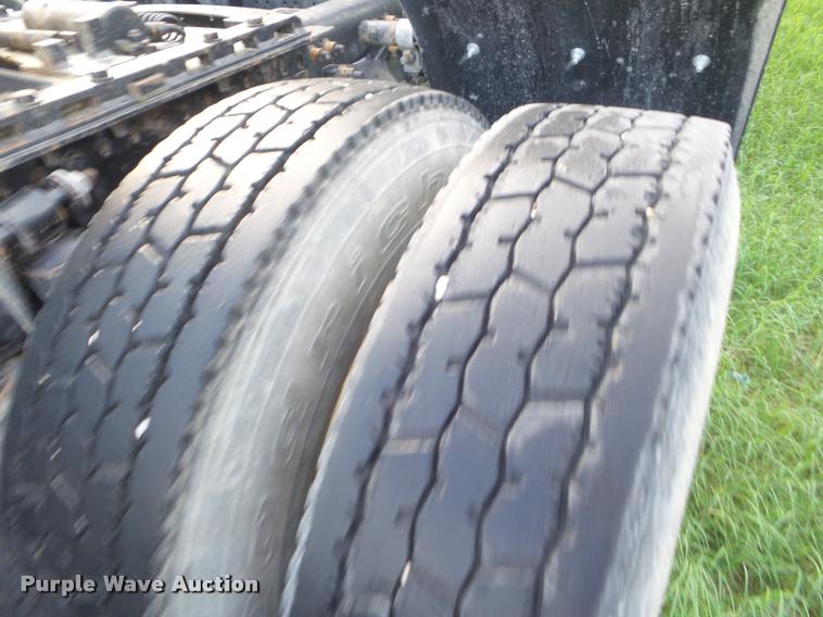 image for item DB3533 2003 Freightliner ST120 semi truck