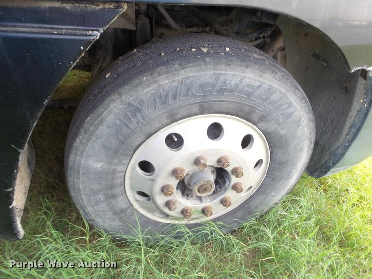 image for item DB3533 2003 Freightliner ST120 semi truck