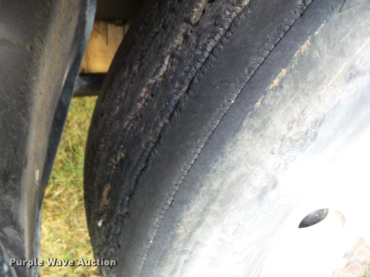 image for item DB3533 2003 Freightliner ST120 semi truck