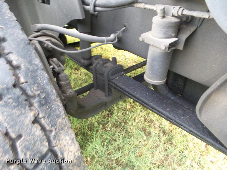 image for item DB3534 2007 International 9400i semi truck