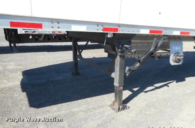 image for item G7489 2011 Aulick 4266GT2 double hopper bottom grain trailer
