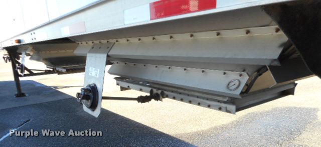 image for item G7489 2011 Aulick 4266GT2 double hopper bottom grain trailer