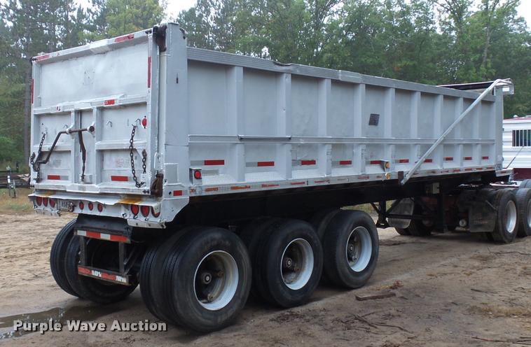 image for item J1633 1980 East end dump trailer