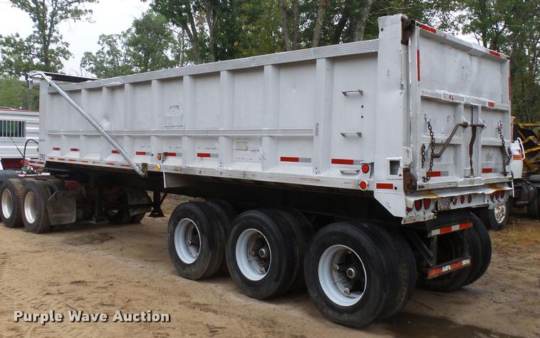 image for item J1633 1980 East end dump trailer