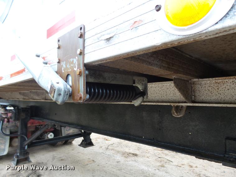 image for item J1633 1980 East end dump trailer